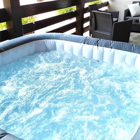 Deluxe Apartment With Jacuzzi - Patar Rakovica Esterno foto